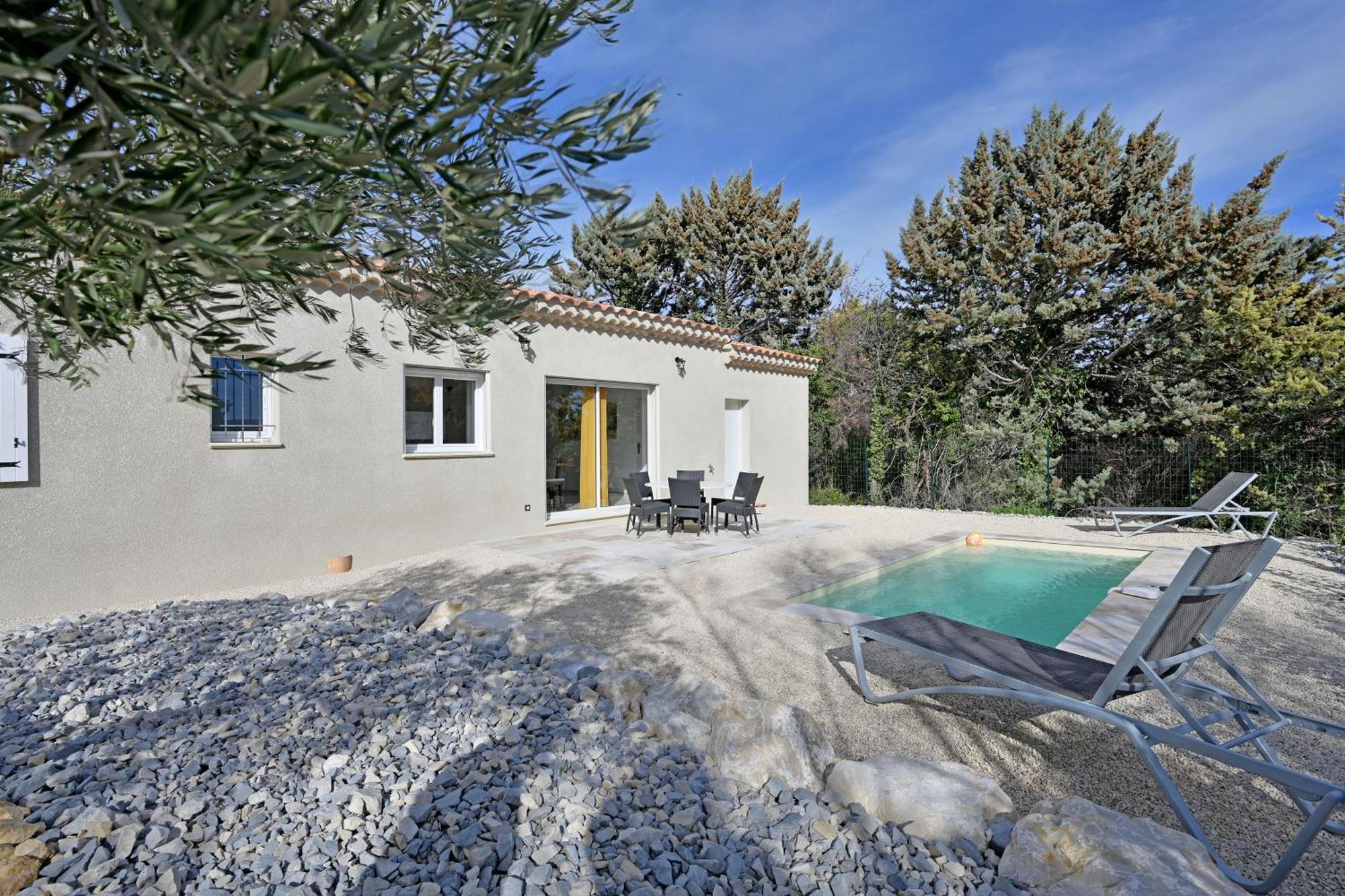 Maria - Piscine - Wi-fi - Proche Ventoux - Ideal Cyclistes Mormoiron